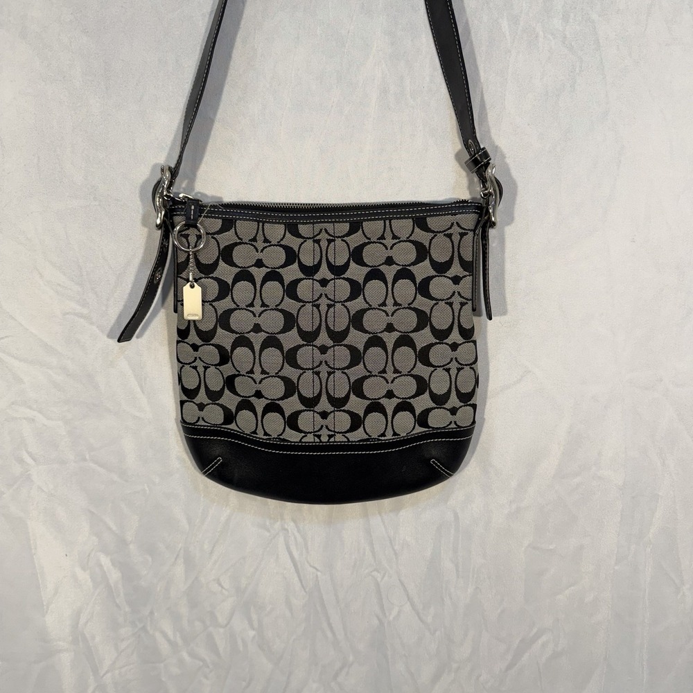 Coach Signature Soft Slim Duffle Shoulder Bag Gray & Black Y2K Crossbody 9362 - Picture 2 of 11